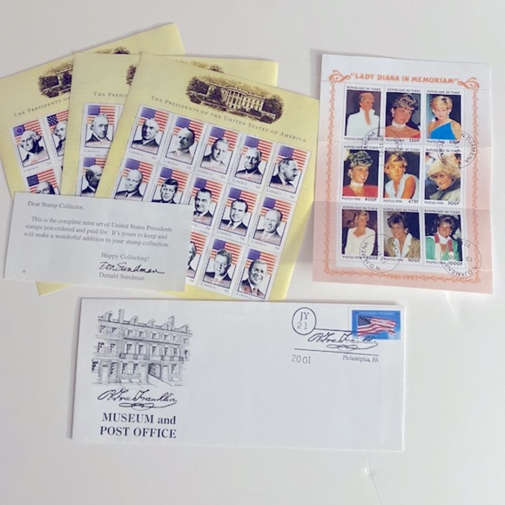 2 photos of collectors stamps. - Picture 2 of 2